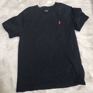 Polo by Ralph Lauren V-neck t-shirt 10/12